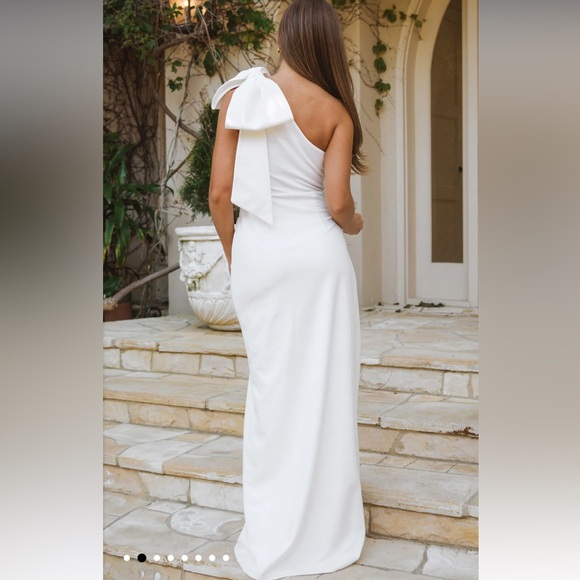 NWOT Bliss Bow Dress - Picture 2 of 13